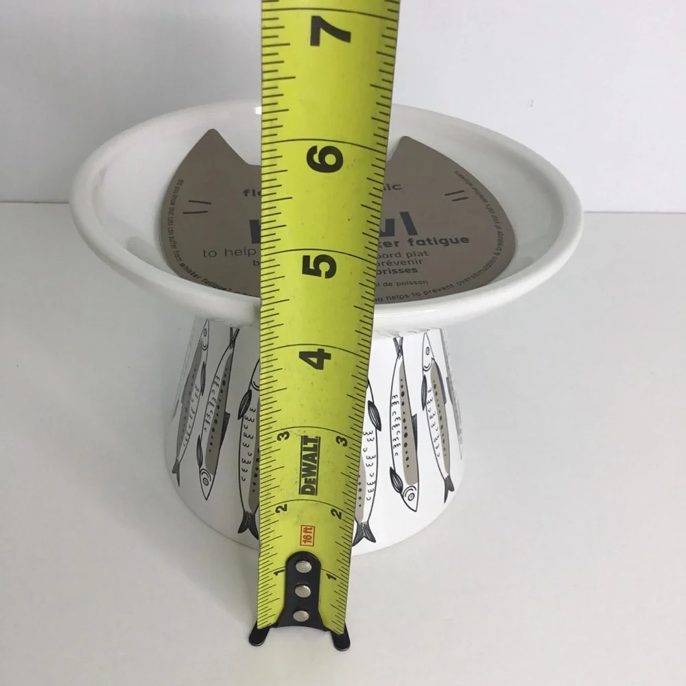 Raised Cat Kitten Food Bowl Elevated White with Fish Images NEW